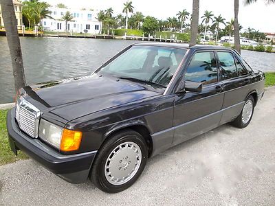 92 mercedes benz 190e*cold ac*runs&amp;looks fantastic*winter resident owner*florida