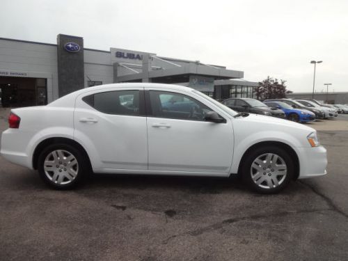 2013 dodge avenger se