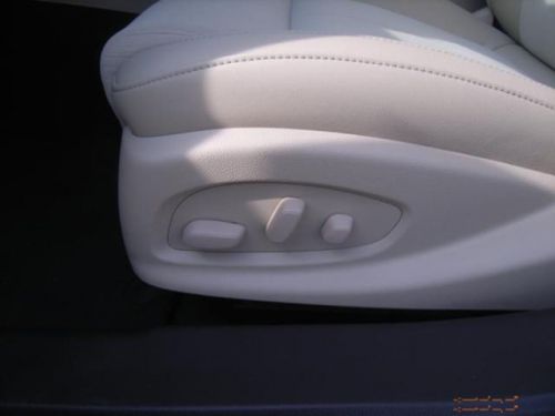 2014 buick lacrosse base