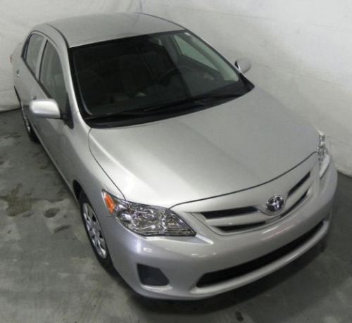 2012 toyota corolla le