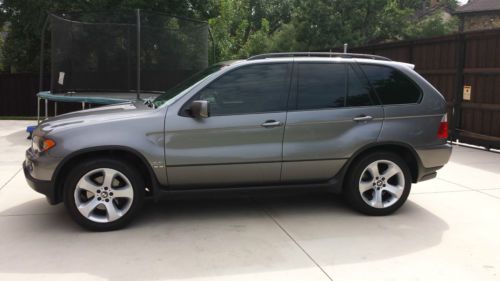 2004 bmw x5 4.4i sport utility 4-door 4.4l  68k miles