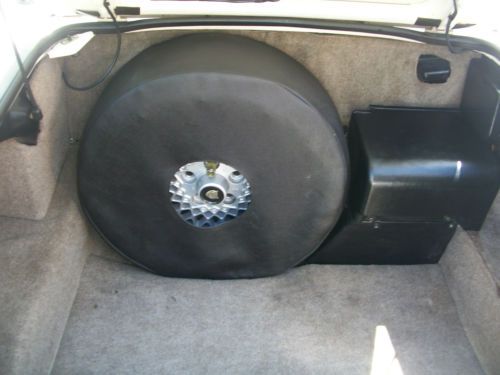 1990 Jaguar XJS White Convertible, image 17