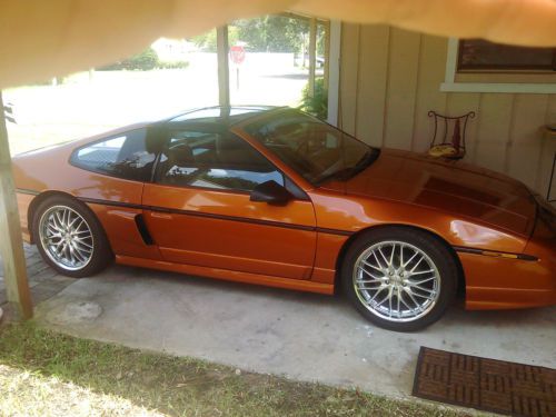 1988 pontiac fiero gt coupe 2-door 2.8l