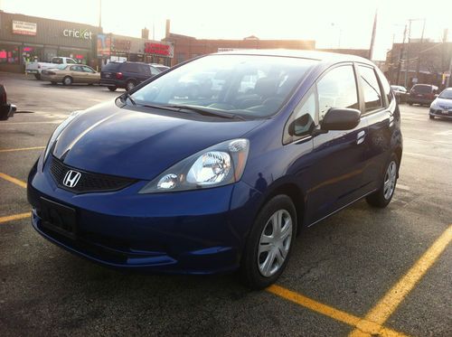 2010 honda fit automatic mint condition no reserve!!!