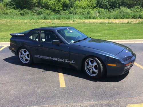 1987 porsche 944 turbo coupe 2-door 2.5l race car, track ready, roll cage