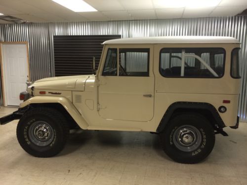 1974 fj40 toyota *****very well built**** zero rust***