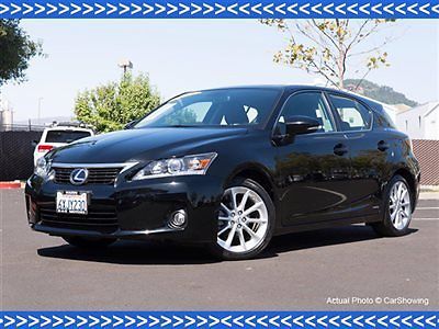 2012 lexus ct 200h hybrid: exceptionally clean, offered by mercedes dealership