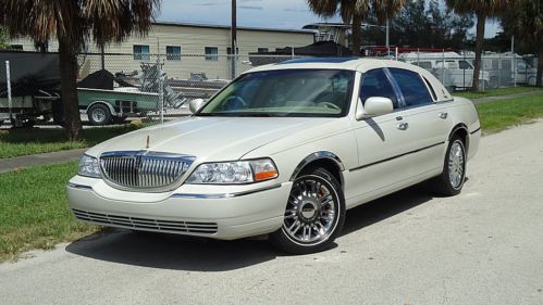 2007 lincoln town car signature limited , moonroof , beautiful car , florida