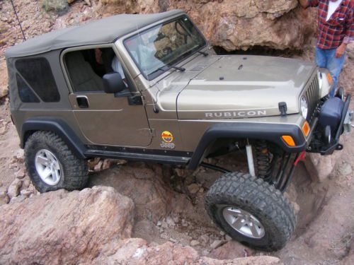 2004 Jeep Wrangler Rubicon Sport Utility 2-Door 4.0L, image 5