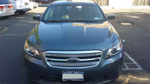 2010 ford taurus sel sedan 4-door 3.5l