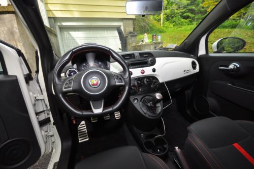 2013 fiat 500 abarth like new