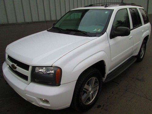 2007 chevy trailblazer lt 4wd, clean carfax,1 owner,low miles, we finance,suv