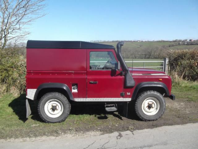 Land rover defender 90 300tdi, leather seats, new