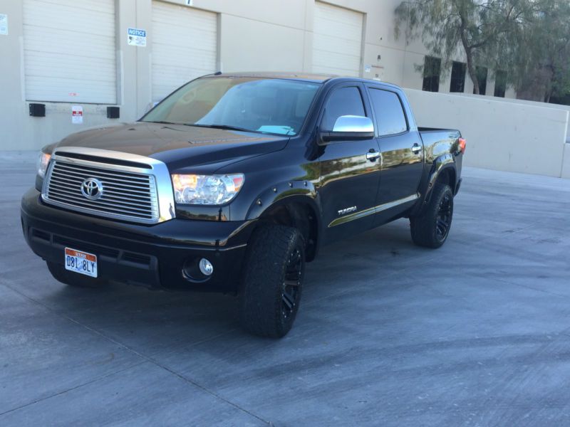 2011 toyota tundra limited