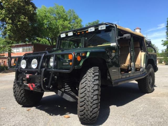 Hummer: h1 open top