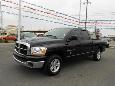 4dr quad cab 4.7l cd 4-wheel abs 4-wheel disc brakes 6-speed m/t a/c bed liner