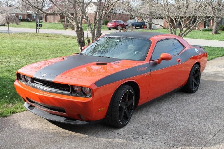 2009 dodge challenger