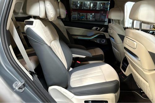 2024 BMW Alpina XB7, US $134,999.00, image 19