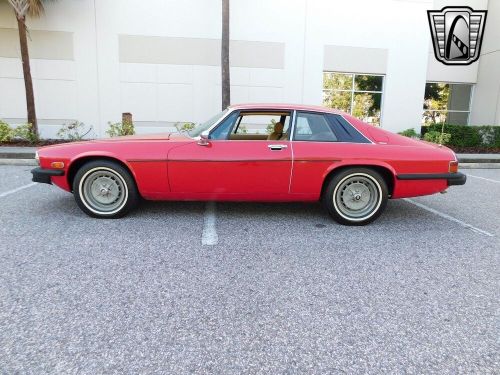 1977 jaguar xjs coupe