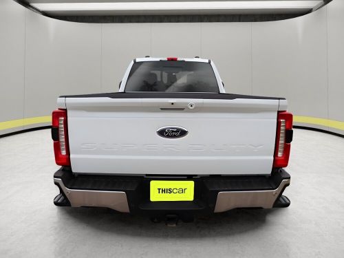 2023 ford f-450 lariat