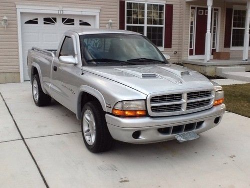 2000 dodge dakota r/t standard cab pickup 2-door 5.9l