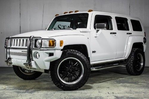 $10,000 custom! wheels! dual exhaust, chrome! billet! nav! dvd's! wow!