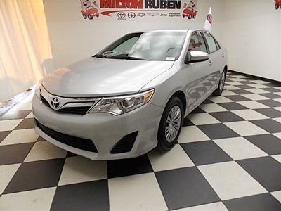 Certified toyota camry sedan i4 automatic le low miles 4 dr gasoline 2.5l