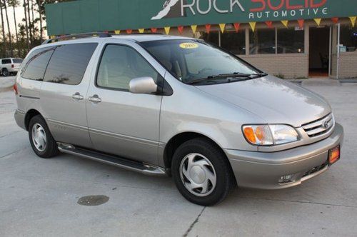 2003 toyota sienna