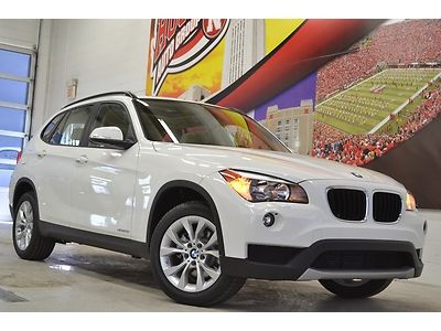Great lease/buy! 13 bmw x1 28i cold weather premium technology pkgs leather nav