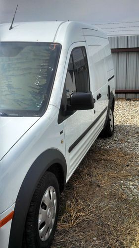 2012 Ford Transit Connect XLT Mini Cargo Van 2.0L, automatic, salvage title, image 2