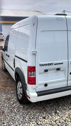 2012 Ford Transit Connect XLT Mini Cargo Van 2.0L, automatic, salvage title, image 6