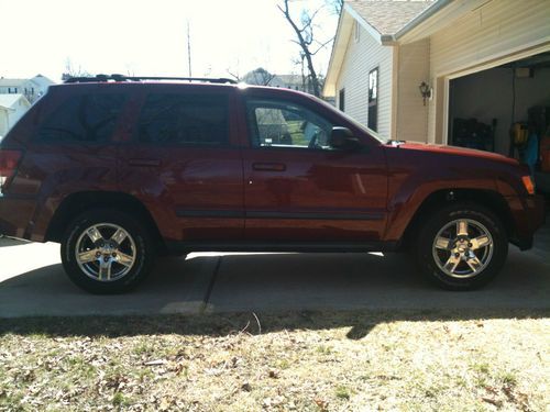 2007 jeep grand cherokee laredo sport utility 4-door 3.7l