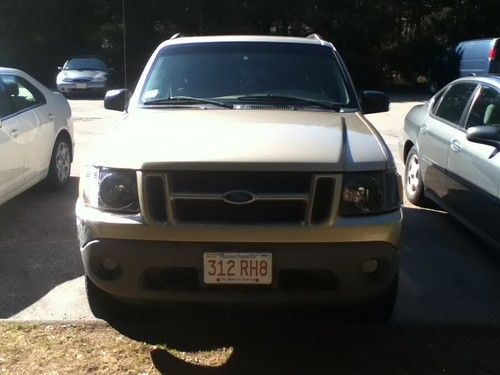 2001 ford explorer sport