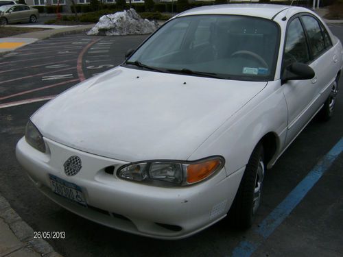 1997 mercury tracer   low millage  nice clean vehicle