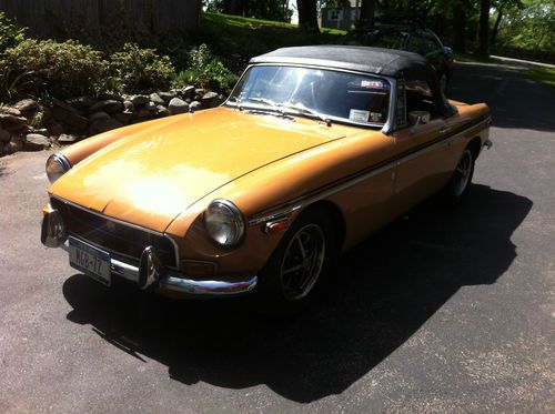 1972 mgb convertible