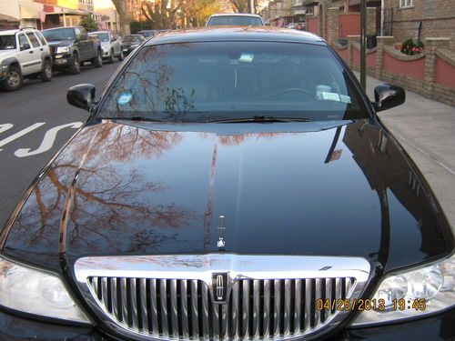 2007 lincoln town car