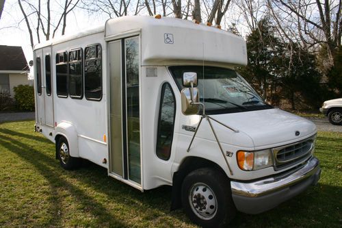 2000 7.3 diesel dog pet grooming van - brand new conversion - low miles must see