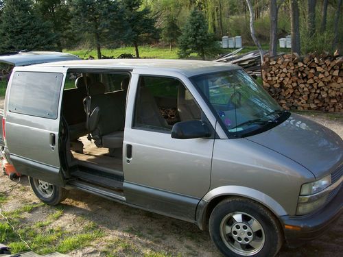 2003 chevrolet astro  awd  extended passenger van 3-door 4.3l