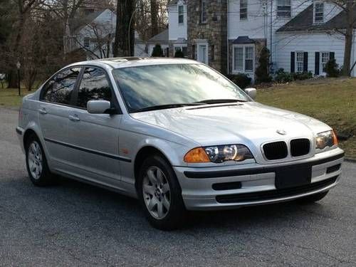 2001 bmw 325xi - 138k - awd - manual - leather - sunroof - cruise control!