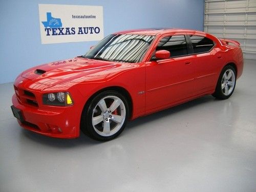 We finance!!!  2007 dodge charger srt-8 hemi auto roof brembo rspoiler 20 rims!!