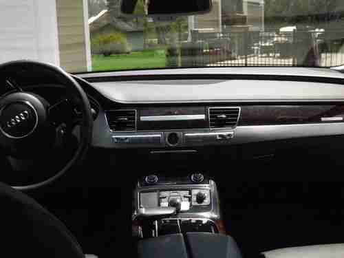 LIKE NEW AUDI A 8, image 4