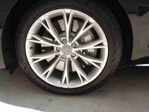 LIKE NEW AUDI A 8, image 6