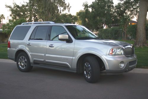 2003 lincoln navigator loaded sport utility 4-door 5.4l super clean, trade