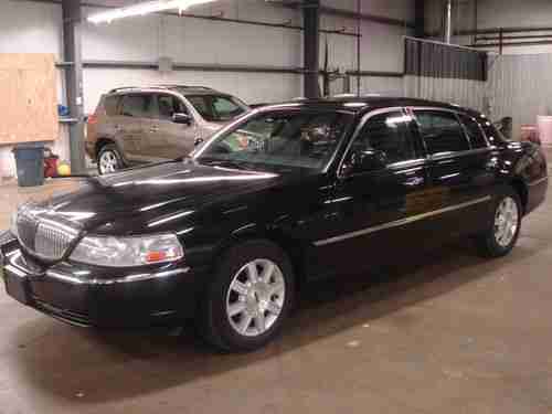 2010 Lincoln Town Car Executive L Limo Limousine Livery ONE OWNER Low Reserve!!, image 2
