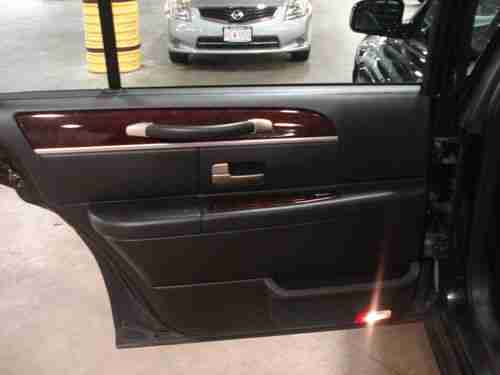 2010 Lincoln Town Car Executive L Limo Limousine Livery ONE OWNER Low Reserve!!, image 3