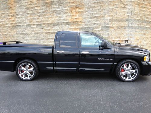 2005 dodge ram srt10 quad cab viper