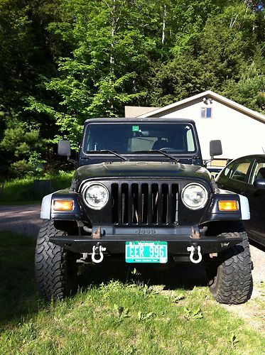 1997 jeep wrangler sport sport utility 2-door 4.0l / black / lifted / nice!