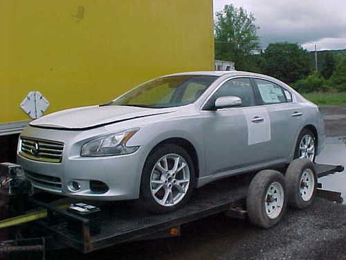 2012 nissan maxima sv sedan 4-door 3.5l