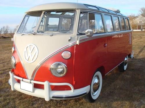 1962 volkswagen 23 window deluxe samba bus