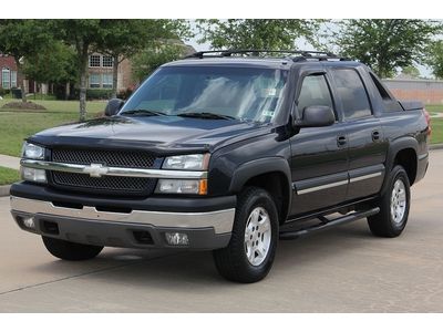 2004 chevy avalanche 1500,clean title,below wholesale